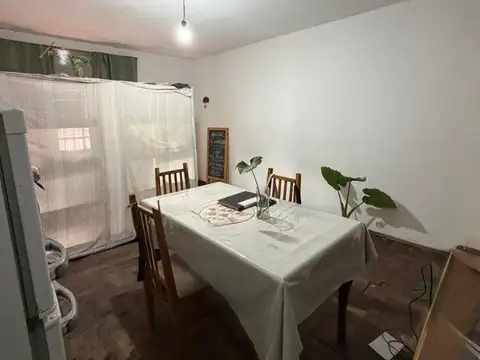 OPORTUNIDAD! CASA EN VENTA BARRIO A.T.E 2 DORMITORIO