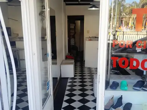 Local en Alquiler 40 años