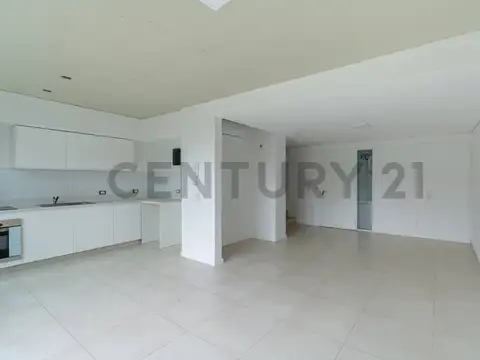 Intendente Becco 2300, Piso 0