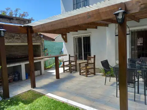 Casa en Alquiler Temporal en Bella Vista, USD 1.100