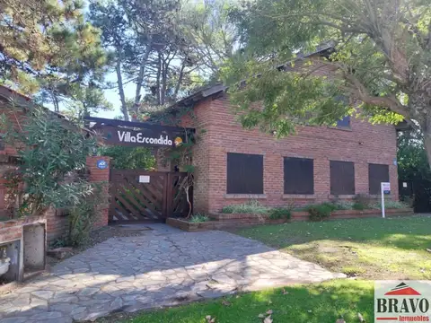 Dúplex en venta de 2 dormitorios c/ cochera en Zona Centro