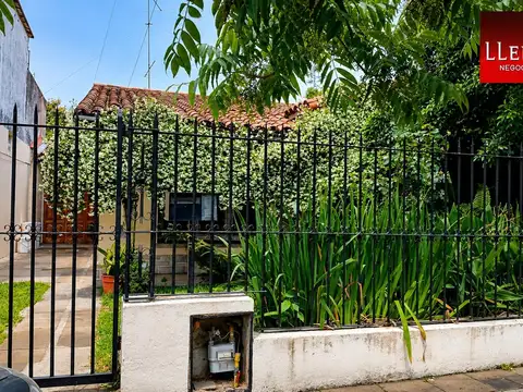 Venta Casa 3 Amb 2 dormitorios,Villa adelina con Jardin