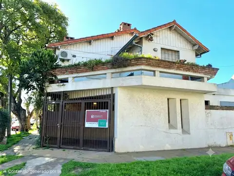 Casa 4 amb, cochera y patio