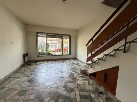 Juan Bautista Alberdi 2100