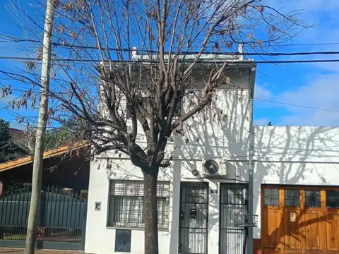 DUPLEX TIPO CASA SIN EXPENSAS EXCELENTE UBICACION