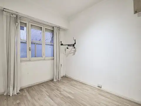 Departamento 2 ambientes A reciclar lavadero interno bajas expensas en Recoleta