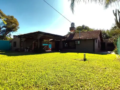 CASA QUINTA 4 AMBIENTES VENTA DERQUI PILAR PILETA