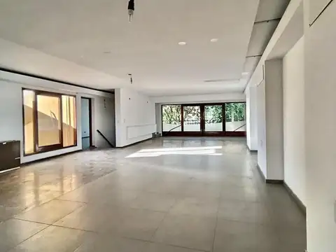 OPENHOUSE vende VIVIENDA   LOCAL COMERCIAL  DEPÓSITO OFICINAS en Guaymallén