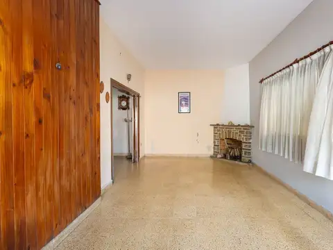 Casa en Venta en Caseros, USD 135.000