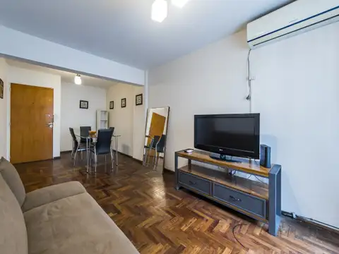 Independencia 890 , Piso 5