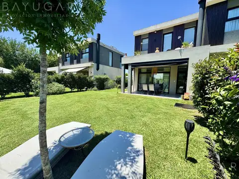 Venta Casa Dúplex - Barrio El Aljibe - Manzanares