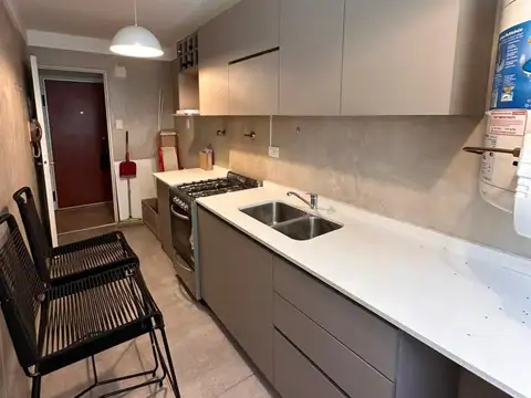 Departamento en Alquiler en Parque Las Heras, USD 650