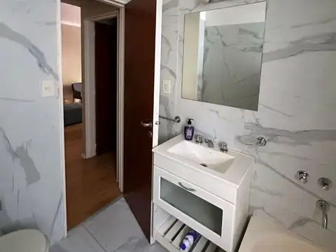 Avenida Las Heras 2400, Piso 02