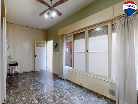 Depto Tipo Casa 2 ambientes con 1 baño