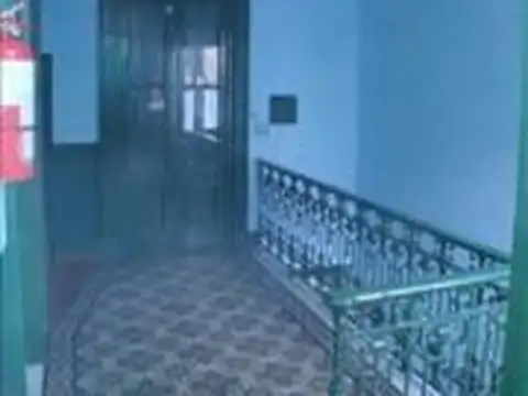 Casa 10 ambientes con 5 baños