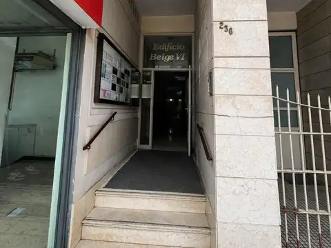 Departamento 2 ambientes Moron Sur 