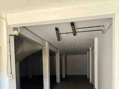 Local en Venta 43 años