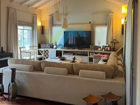 Casa en Venta en Pilar Del Lago, USD 320.000
