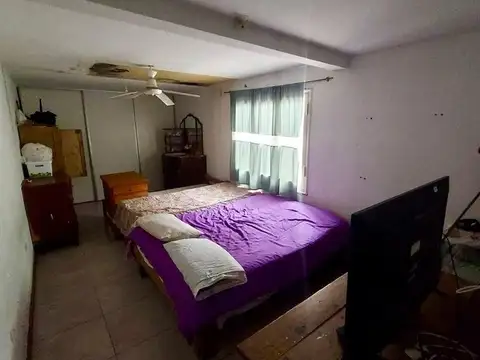 Casa 6 ambientes con 4 baños