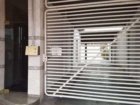 Avda. Presidente Peron 2200, Piso 2