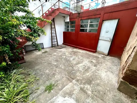 VENTA PH 4 AMB A REFACCIONAR VILLA DEL PARQUE