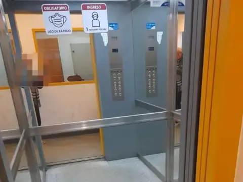 Cochera en venta - 12Mts2 - La Plata