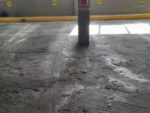Cochera en venta - 12Mts2 - La Plata