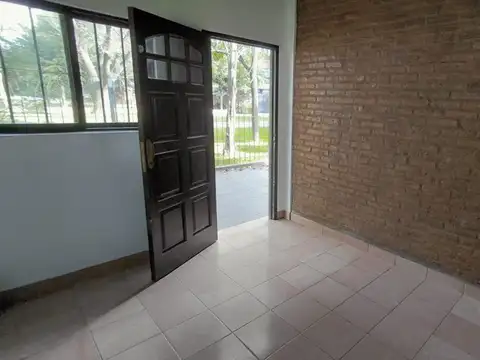 VENTA CASA UN DORMITORIO - PUEBLO ESTHER