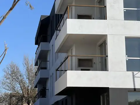 Los Cayos Housing Club