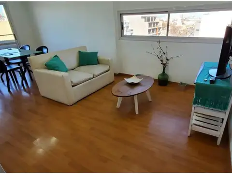 Av. Gral. Mosconi 3300