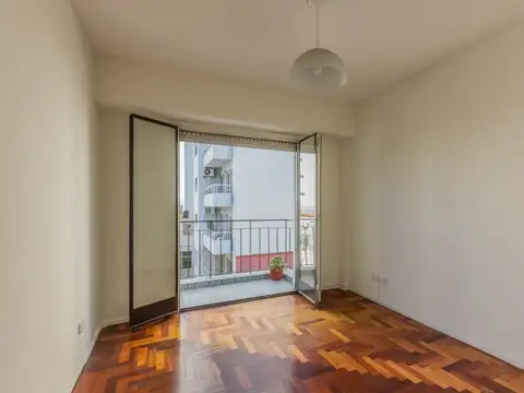 Blanco Encalada 2900 , Piso 5