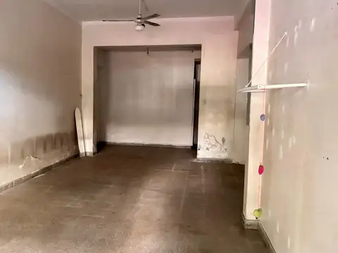 Local en Alquiler en Florida Mitre/Este, $ 1.500.000