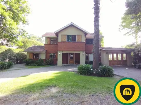 Casa EN VENTA en barrio cerrado El Pato Verde