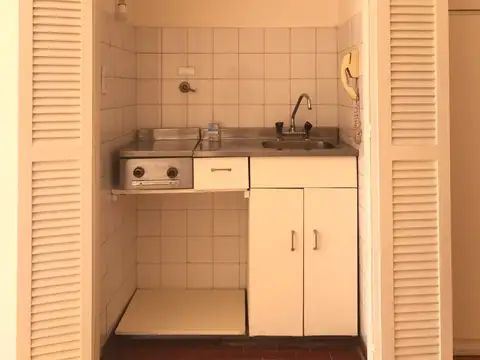 Departamento en Alquiler en Recoleta, $ 550.000