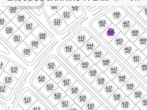 Terreno en Venta de 898,0 m2