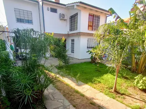 Casa en Venta en Villa Dominico, USD 210.000