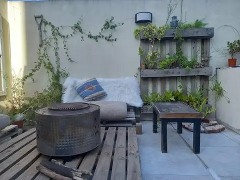 Depto Tipo Casa 4 ambientes con 2 baños