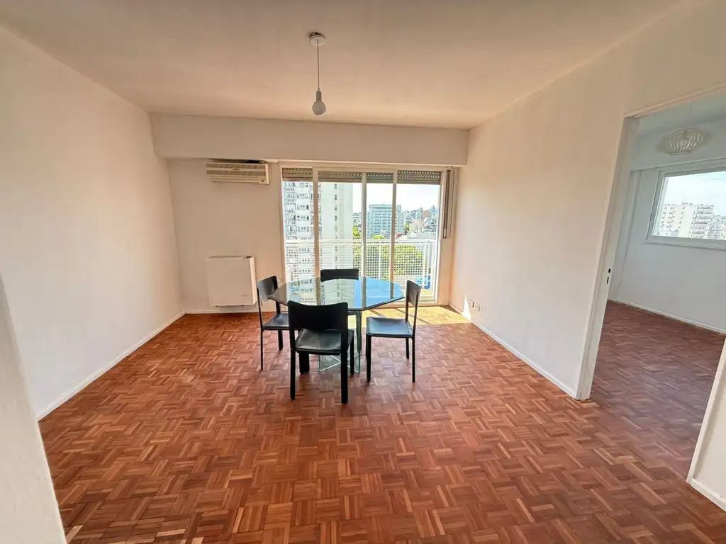 Padilla 700, Piso 12