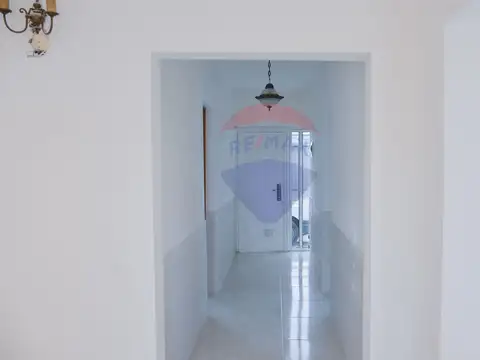 ALQUILER OFICINAS/CONSULTORIOS CENTRO CANELONES