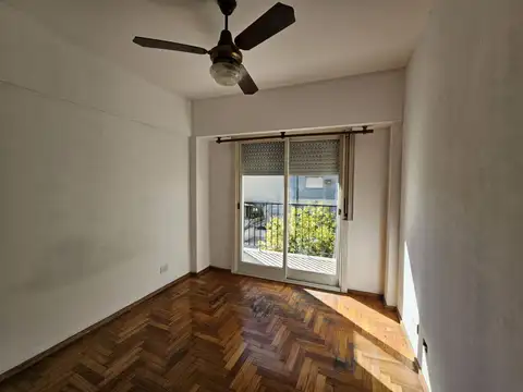Departamento en Alquiler en Boedo, $ 550.000