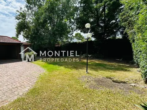 Casa 6 ambientes con 3 baños