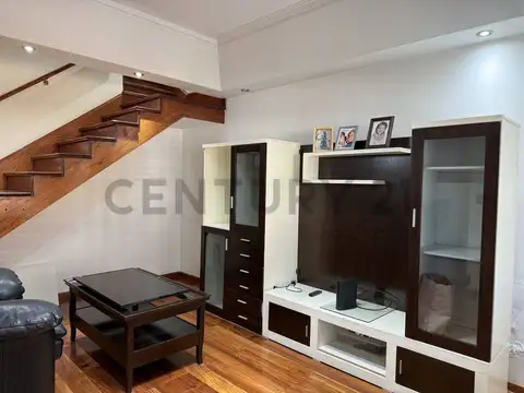 Casa 6 ambientes con 3 baños