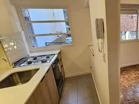 Departamento en Alquiler en Acassuso, $ 850.000