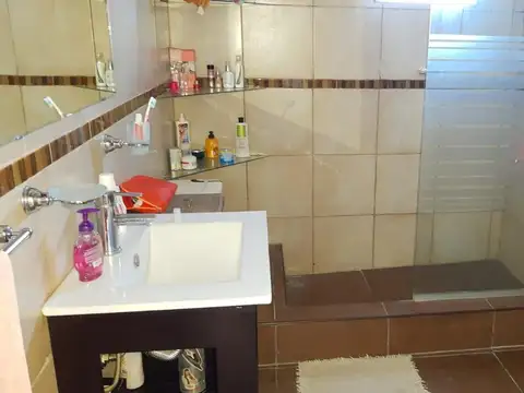 Casa en Venta en Vicente Echevarria, USD 65.000