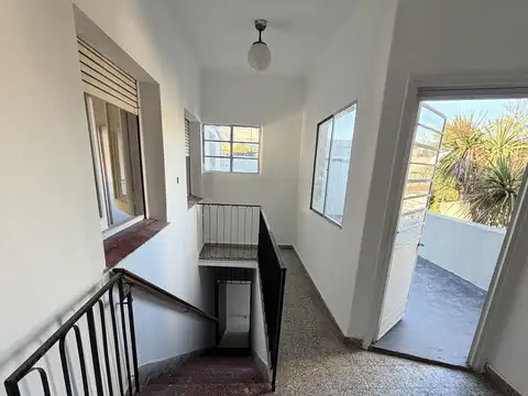 Depto Tipo Casa en Alquiler en Munro, $ 1.500.000