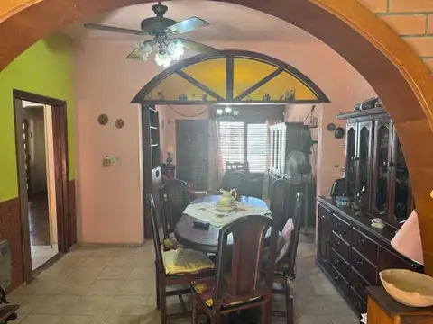 Casa en Venta en Berazategui, USD 120.000