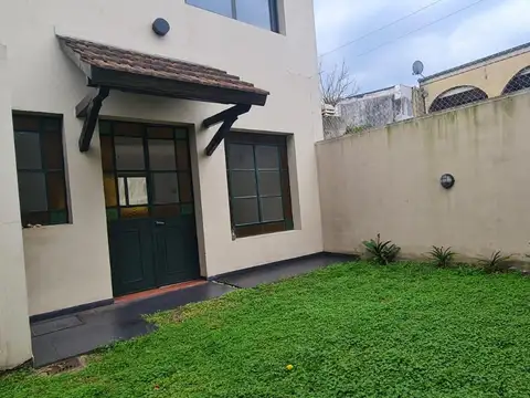 Alquiler de duplex en Castelar Norte,