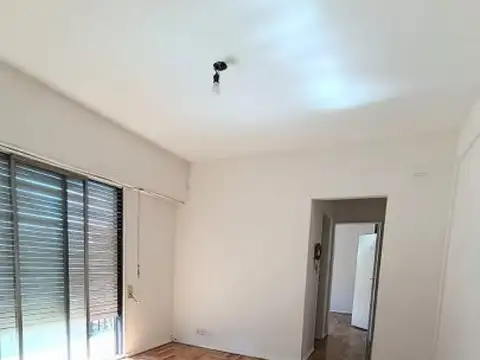 Departamento en Alquiler en Balvanera, $ 500.000