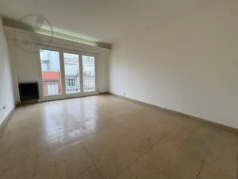 Alquiler 24 meses | Departamento 3 amb. c/ dependencia | Sgo. del Estero al 2000