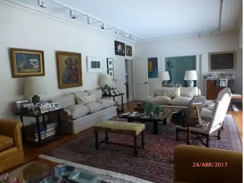 Casa en Venta de 5 dormitorios